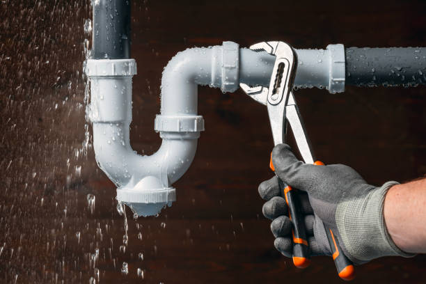 Professional Leak Detection technician working in Old Saybrook, CT